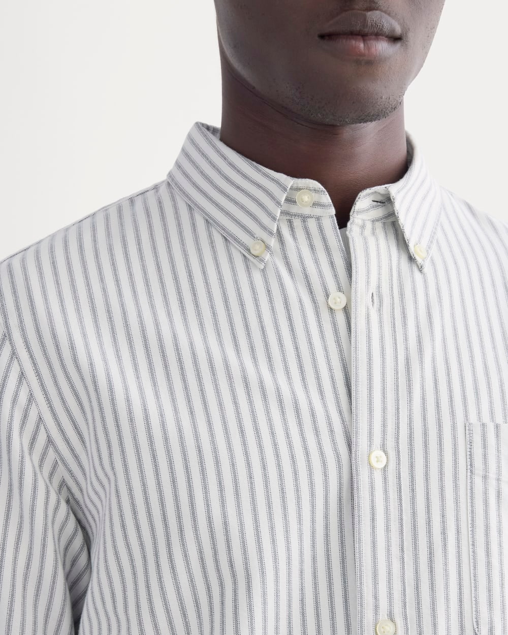 Everlane — The Slim Oxford Shirt — view 4